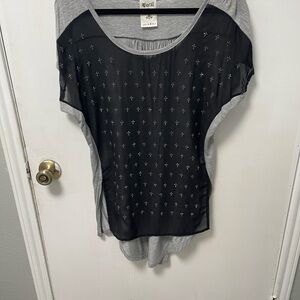 Black and Gray Women's Top